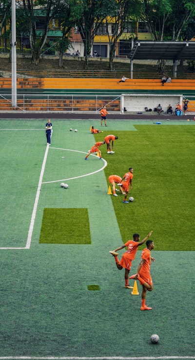 نهائي دوري أبطال أوروبا 2025 بين مين ومين؟ توقعات مثيرة قبل عامين من الحدث الكبير