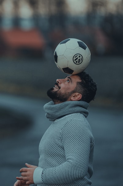 الأهليمباشروالهلالصراعالعمالقةفيالدوريالسعودي